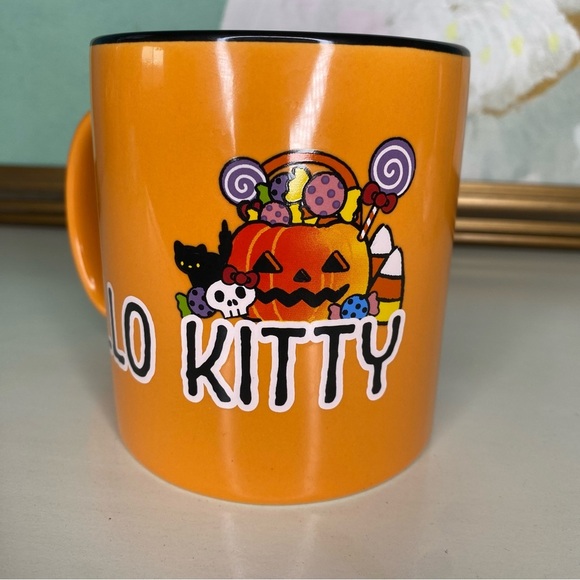 Hello Kitty Pirate Orange Halloween Pumpkin Collectible Mug New - Picture 5 of 12